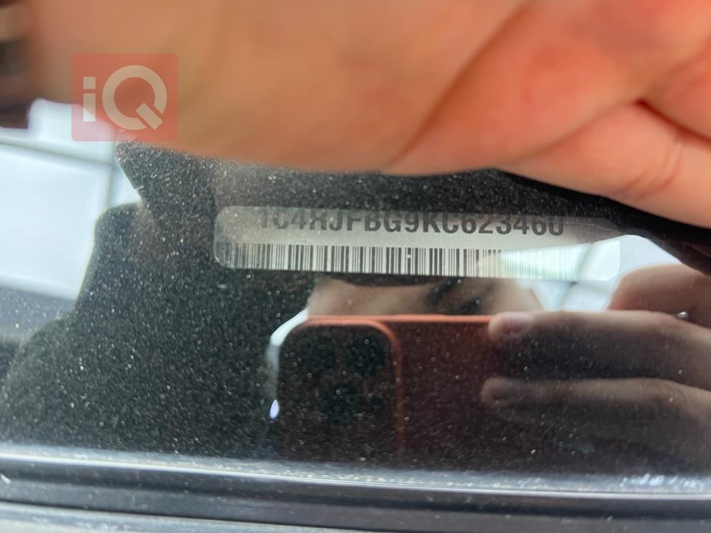 جيب جراند شيروكي